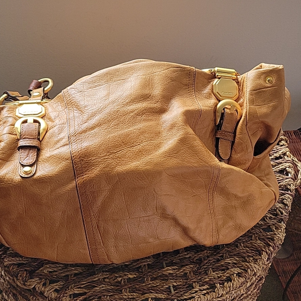 Handbag